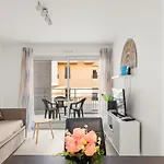 Juan Les Pins Center 2p Parking Terrasse Apartamento