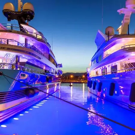 Juan Les Pins Center 2p Parking Terrasse Antibes